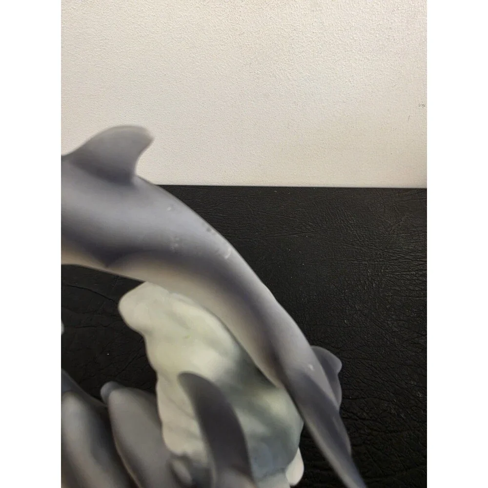 Homco Endangered Species collection. Dolphins. Masterpiece Porcelain. 1994